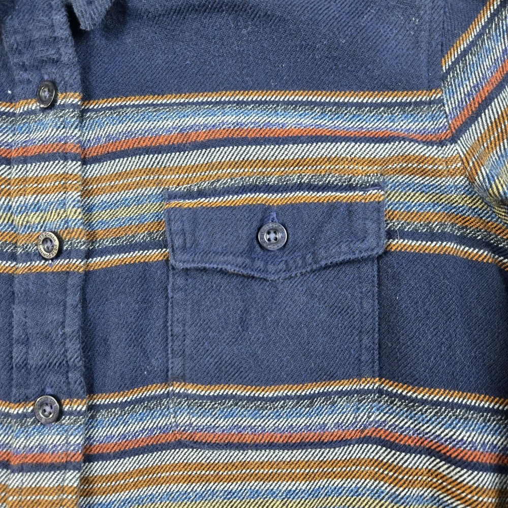 Patagonia Shirt Womens 6 Blue Multicolor Striped Organic Cotton Button Up‎ - Picture 3 of 12
